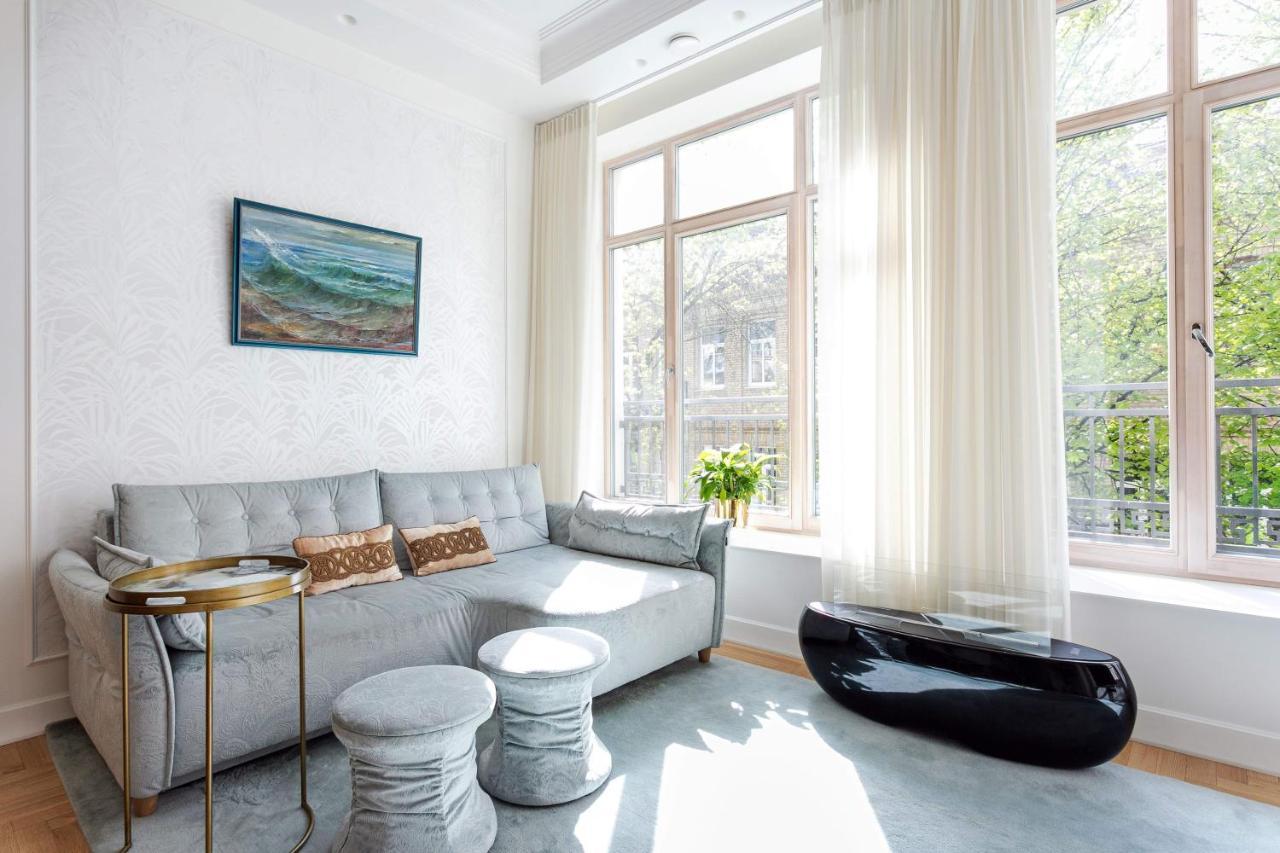 Jogailos Residence Peaceful Old Town Luxury 3 Bdr, 2 Bthr, Free Garage, Top-Speed Wifi VNO Kültér fotó