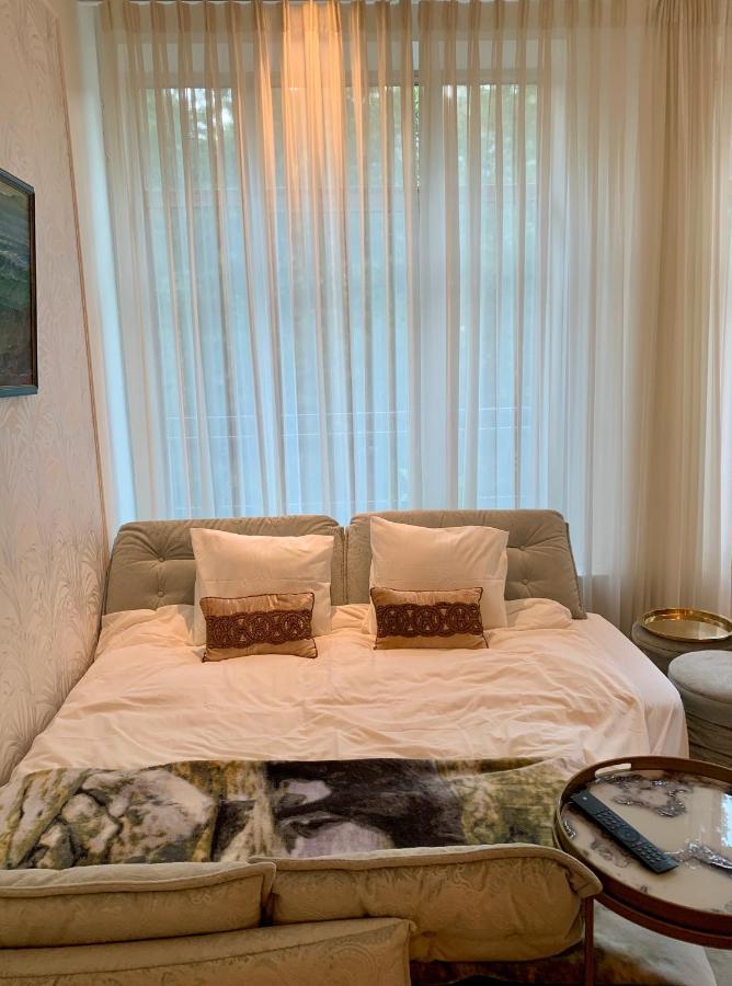 Jogailos Residence Peaceful Old Town Luxury 3 Bdr, 2 Bthr, Free Garage, Top-Speed Wifi VNO Kültér fotó
